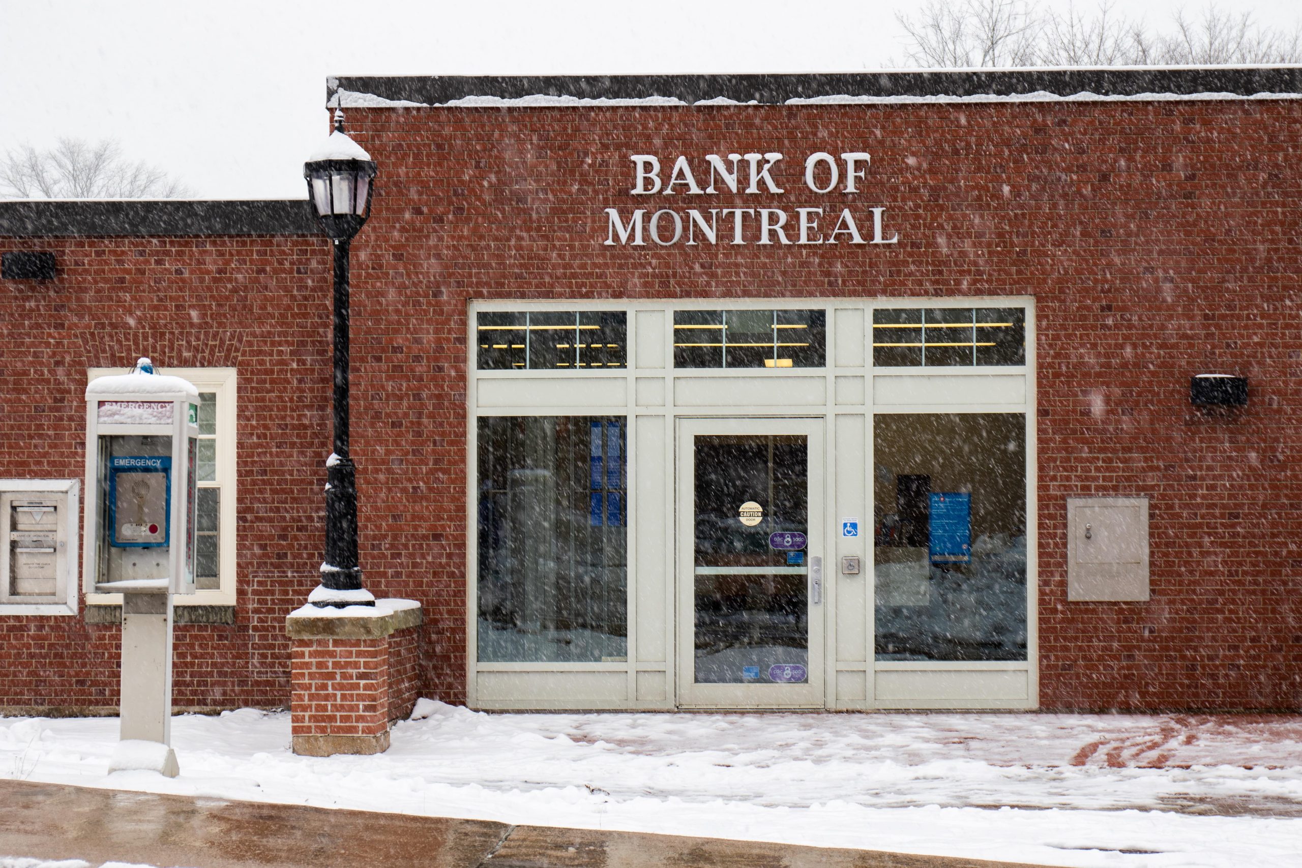 BMO to close campus branch