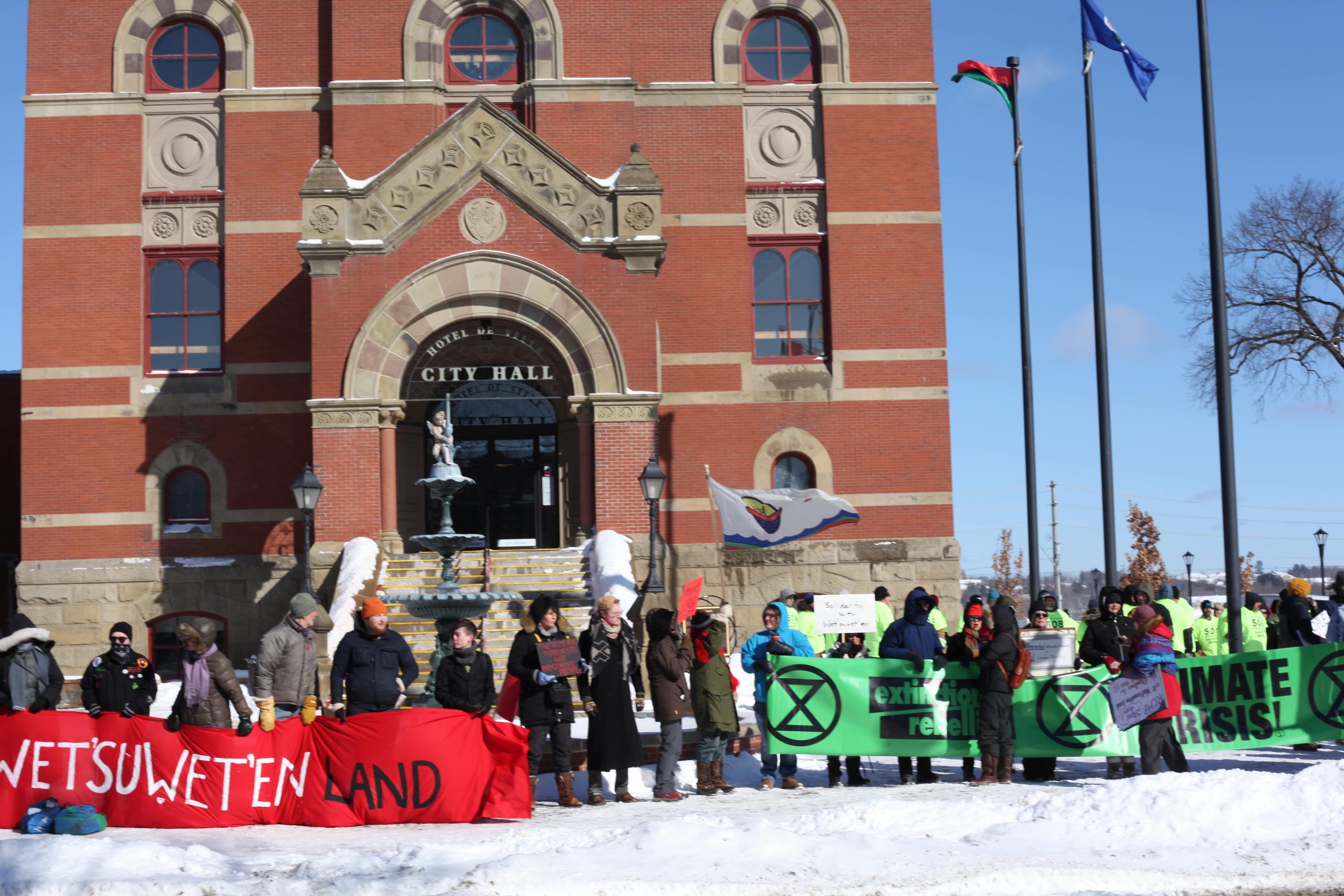 Environmental activists rally at City Hall in support of the Wet’suwet’en