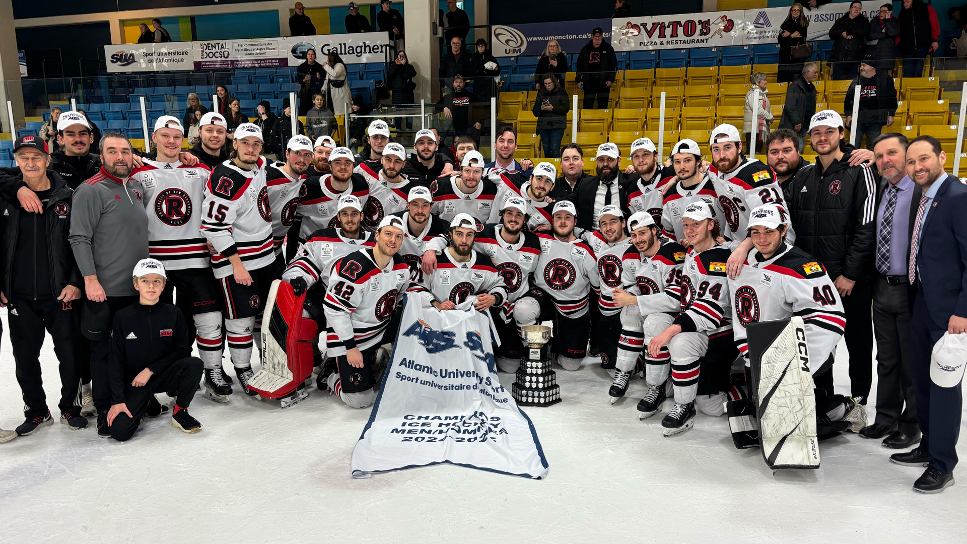 MHKY: Red beats the Blue! UNB Reds Men…